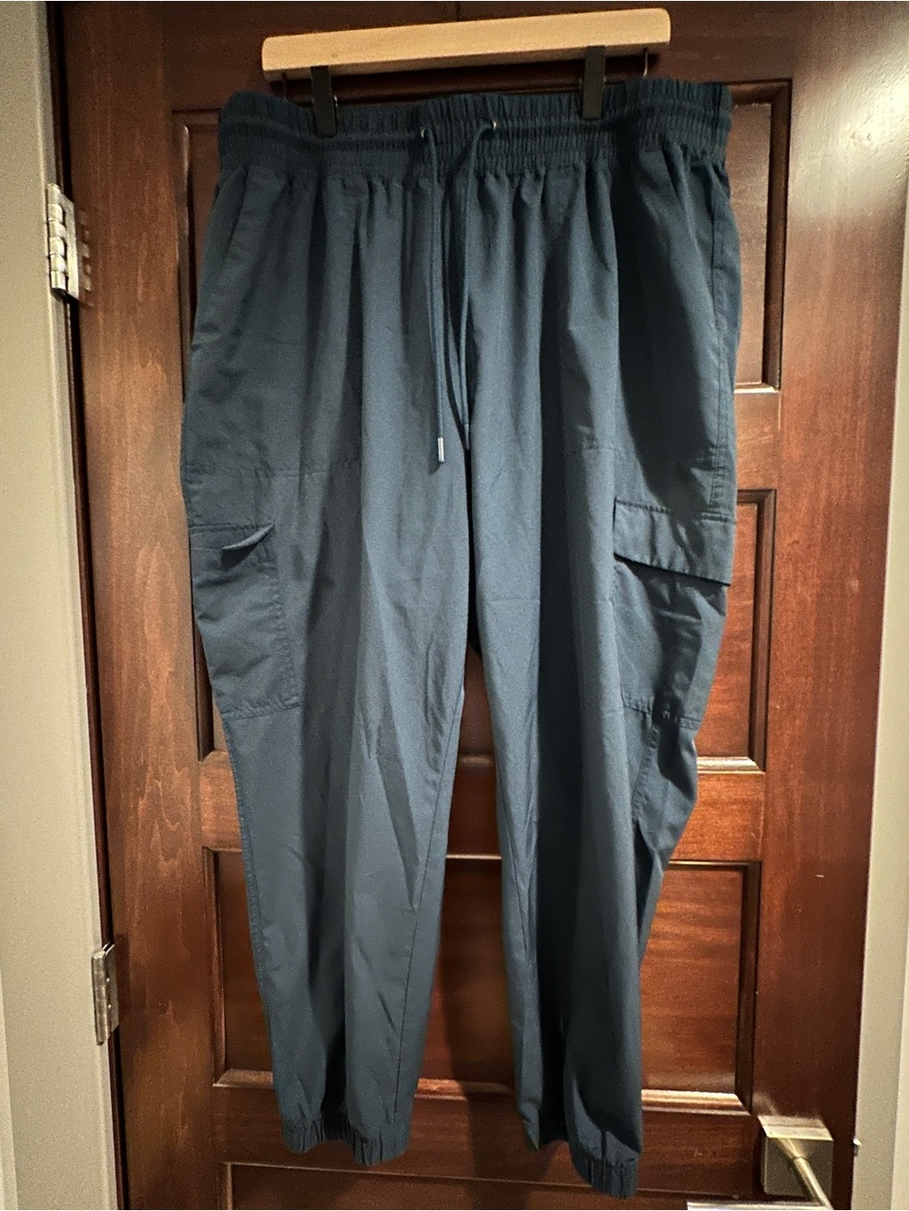 Old Navy Women’s StretchTech Cargo Track Pants